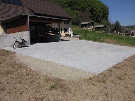 Verbundsteinplatz in Gränichen
